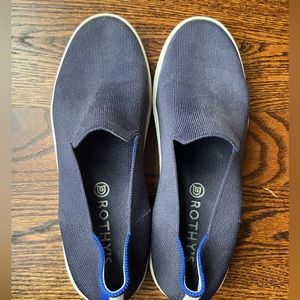EUC Rothy’s Navy Sneakers, size 10.5.